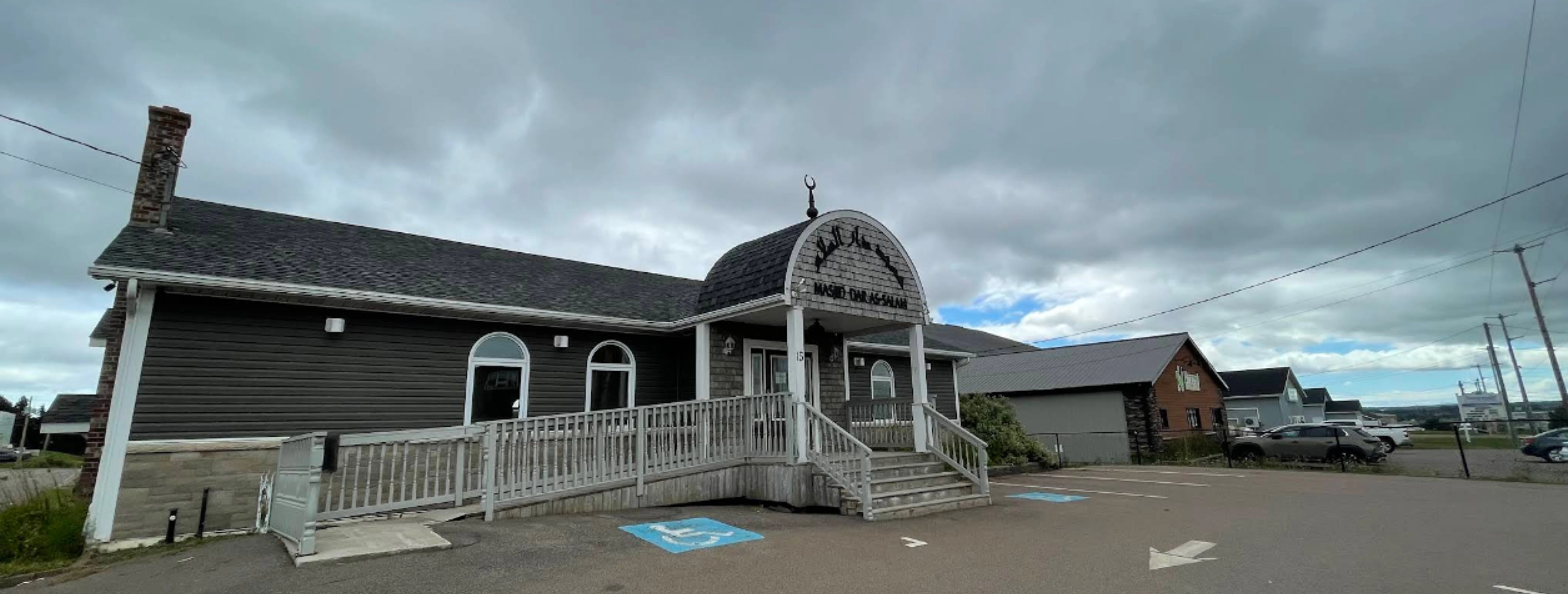 Exterior view of Dar As-Salam Mosque Charlottetown building